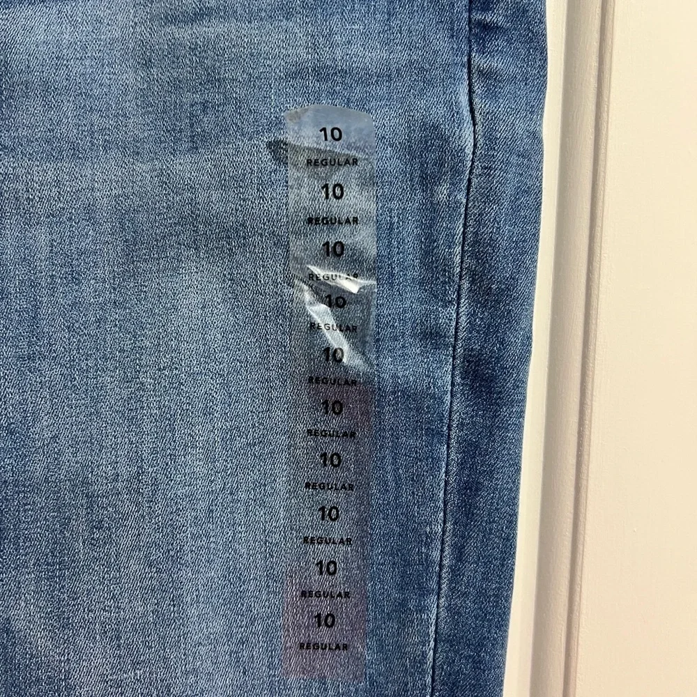 NEW‎ NWT women’s jeans 10/30 regular high rise stretch AEO American eagle - Picture 3 of 8